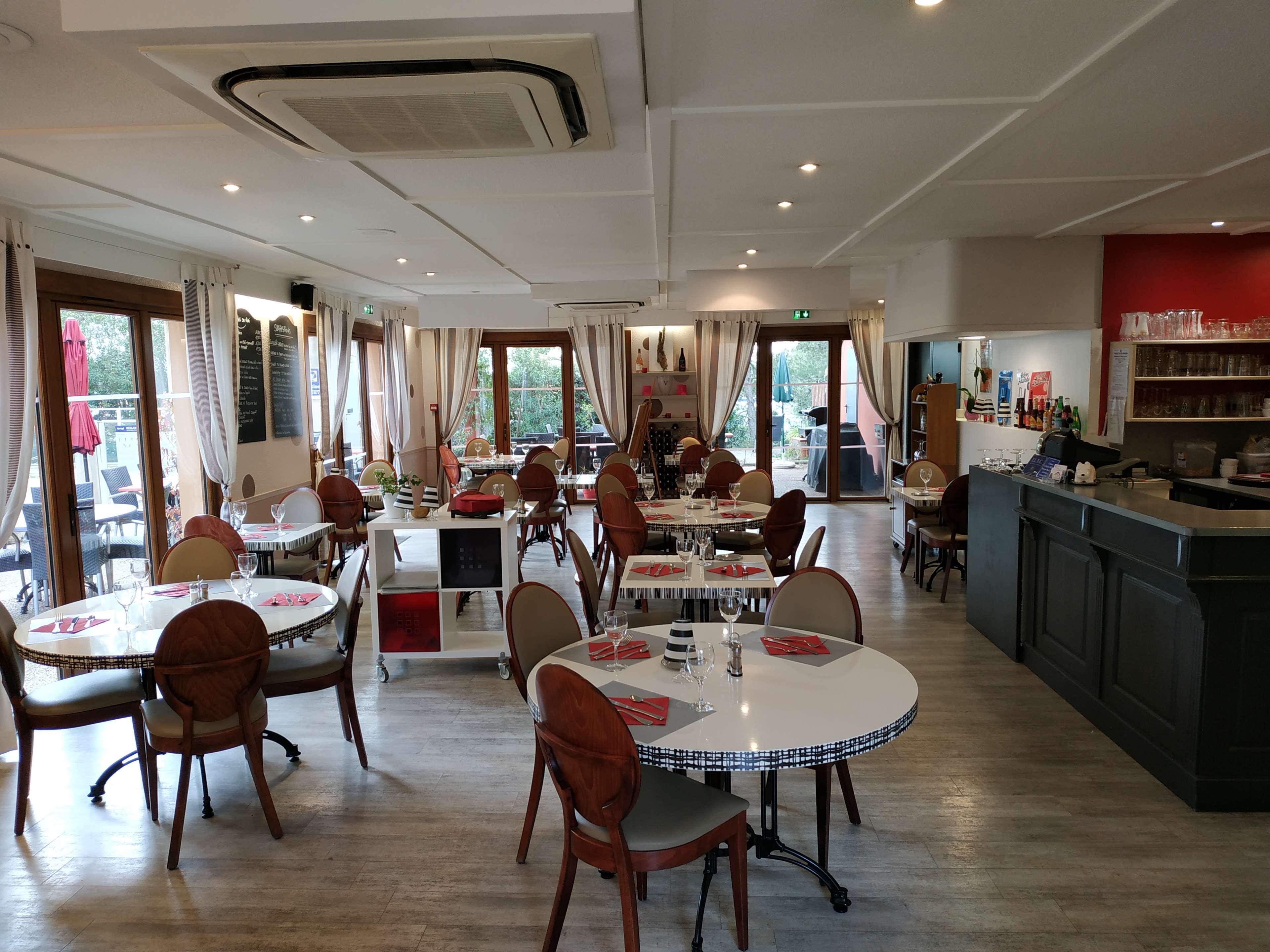 Saint-Clément Kyriad Montpellier Nord Parc Euromedecine מראה חיצוני תמונה